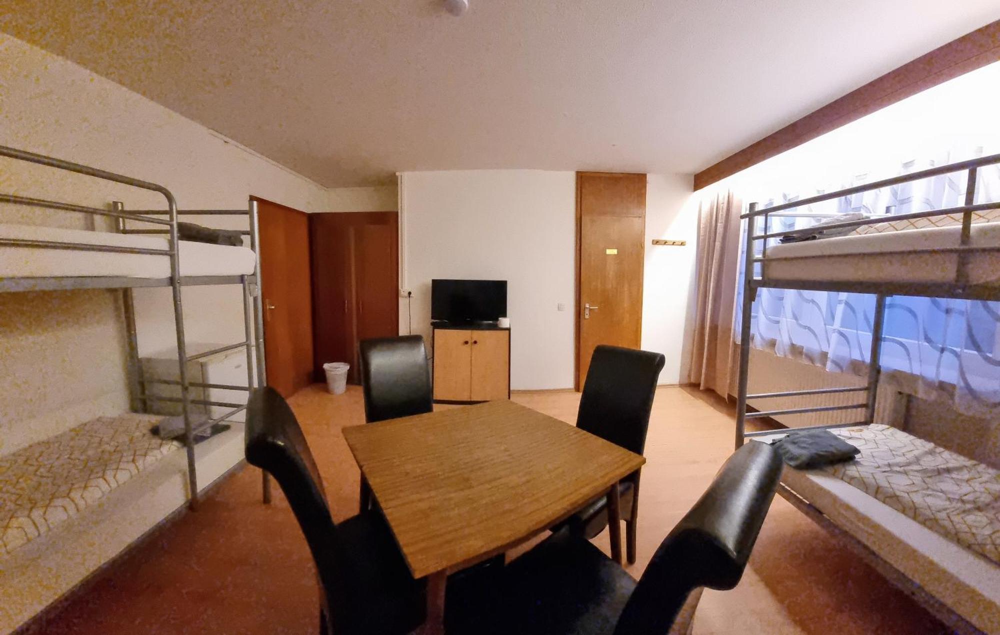 Monteurzimmer - Karlsbad Exteriör bild